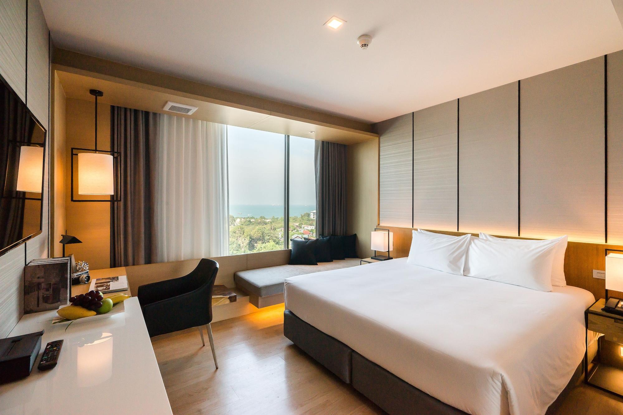 Arize Hotel Sri Racha Si Racha Extérieur photo