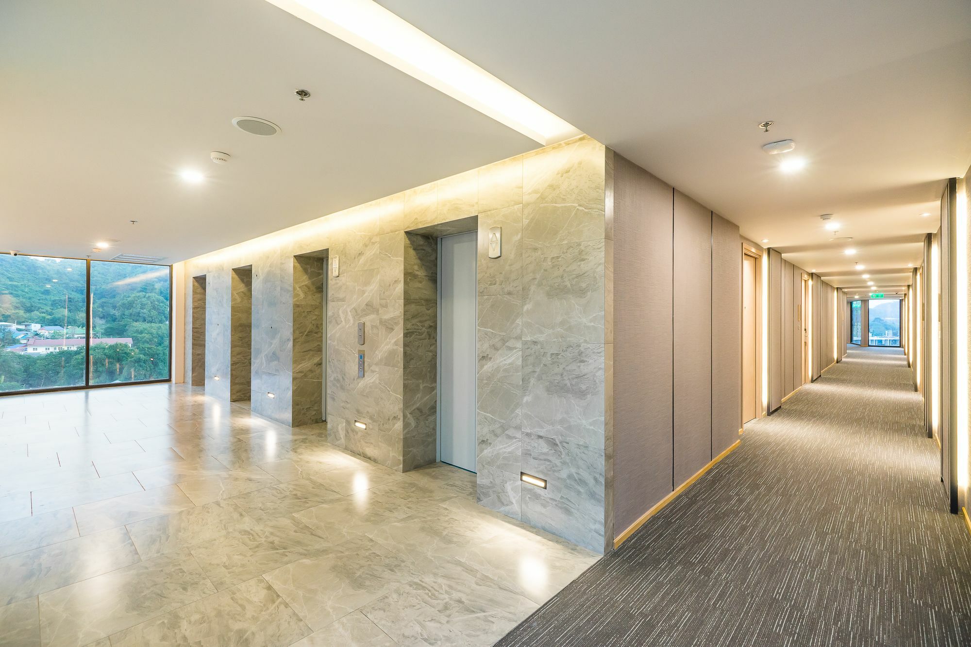 Arize Hotel Sri Racha Si Racha Extérieur photo